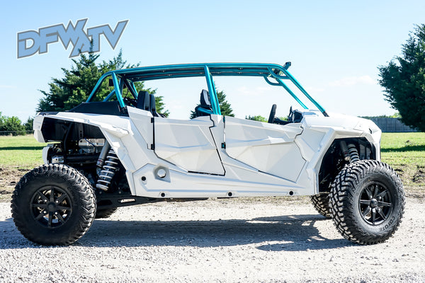 White Polaris RZR XP 4 - Turquoise Cage and White Roof
